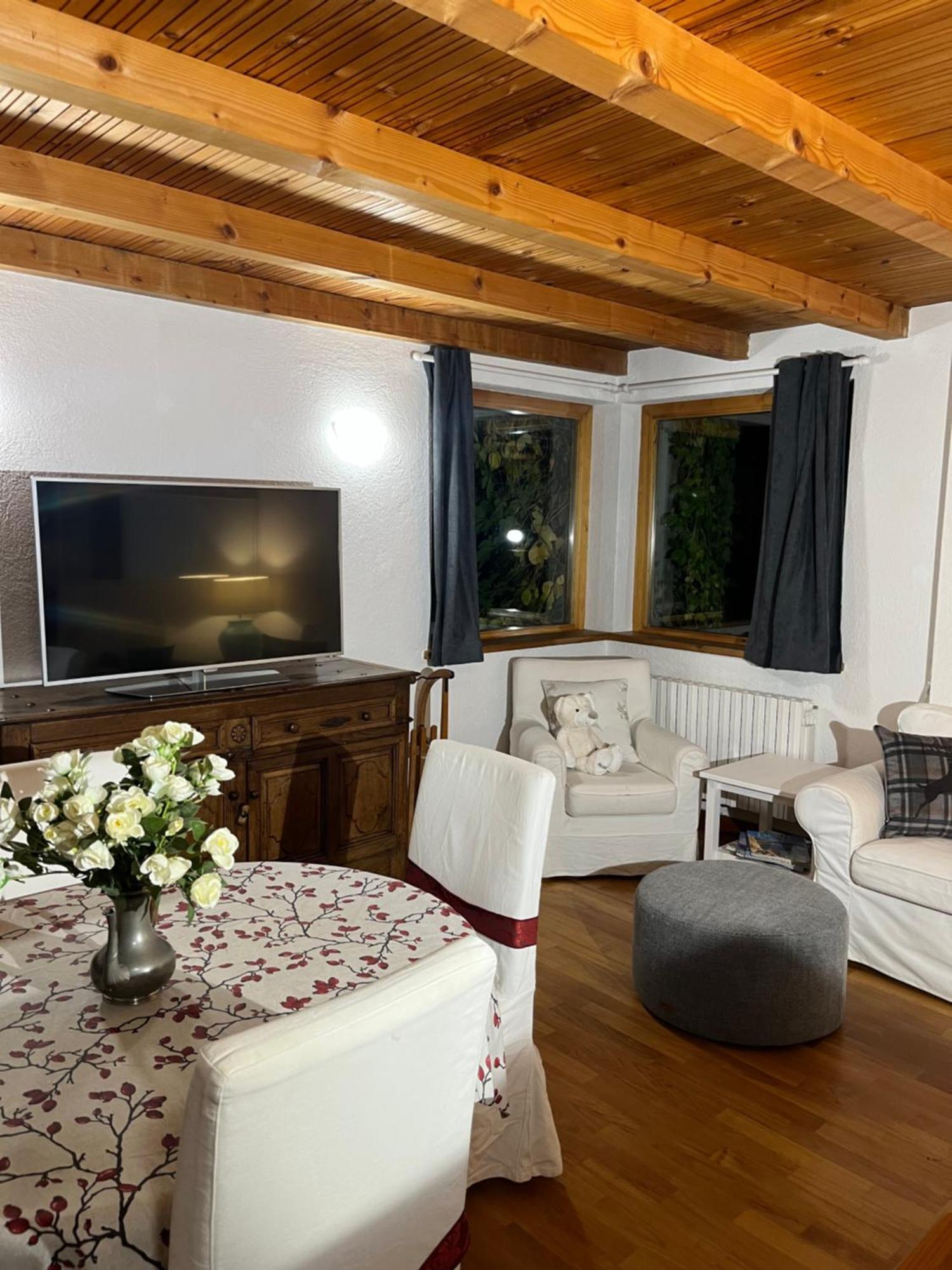 Chalet Blanc Le Duplex Courmayeur Ngoại thất bức ảnh